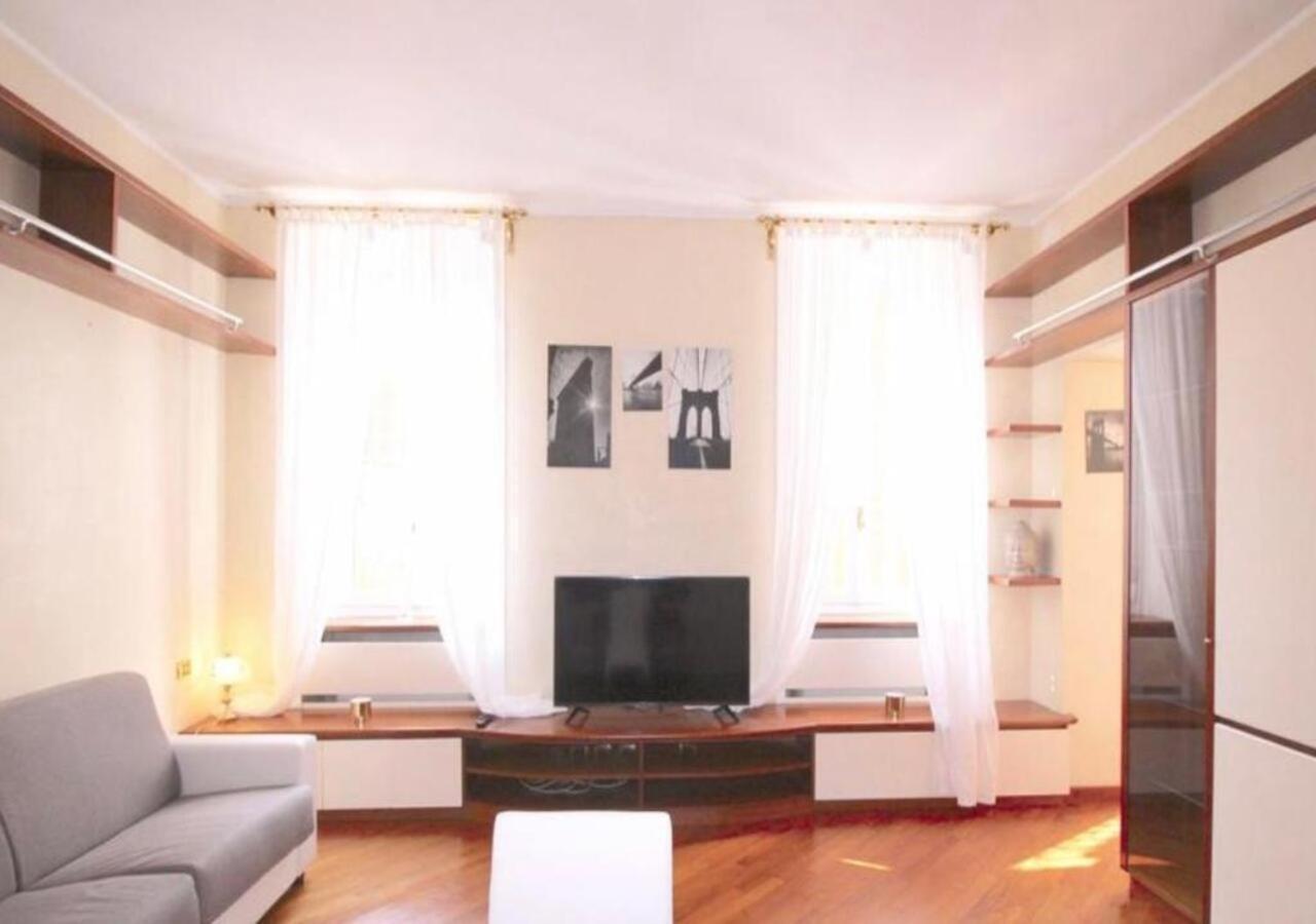 Trevi Nice Holiday - Luxury Apartment โรม ภายนอก รูปภาพ