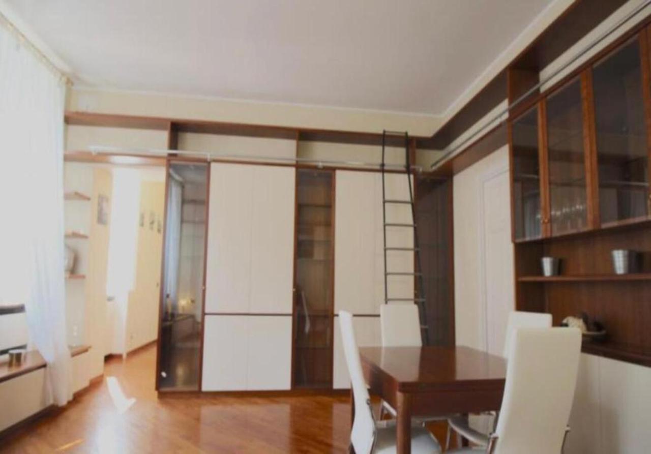 Trevi Nice Holiday - Luxury Apartment โรม ภายนอก รูปภาพ