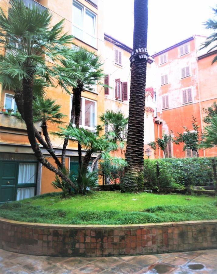 Trevi Nice Holiday - Luxury Apartment โรม ภายนอก รูปภาพ